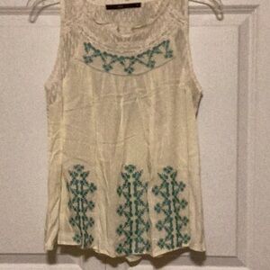 Anthropologie sweet embroidered top